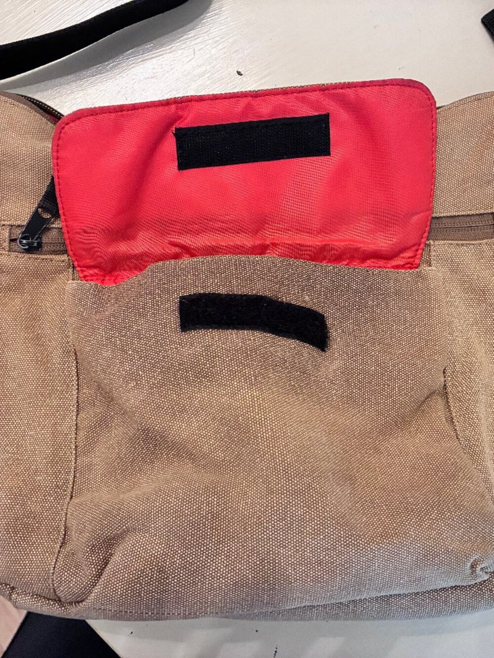 Kavu shoulder bag - Picture 2 of 7